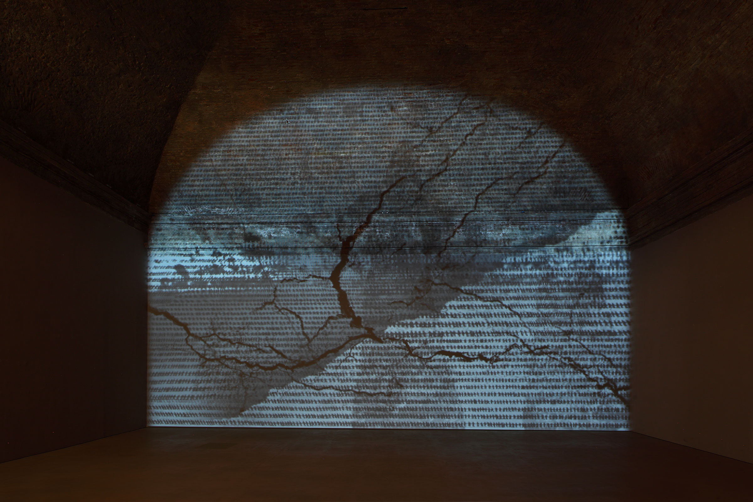 Michael Rovner, Cracks in Time, 2012